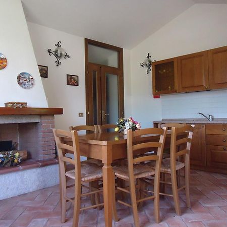 里密特Il Borgo Di Montereggi别墅 外观 照片